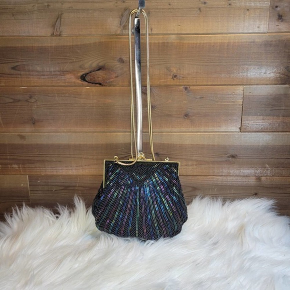 Vintage Robinson's Black & Incandescent Beaded Clamshell Shoulder Bag